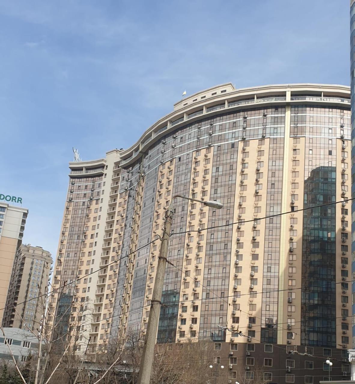 Sunny Apartments Near The Sea On Genuezskaya Odesa Exterior photo